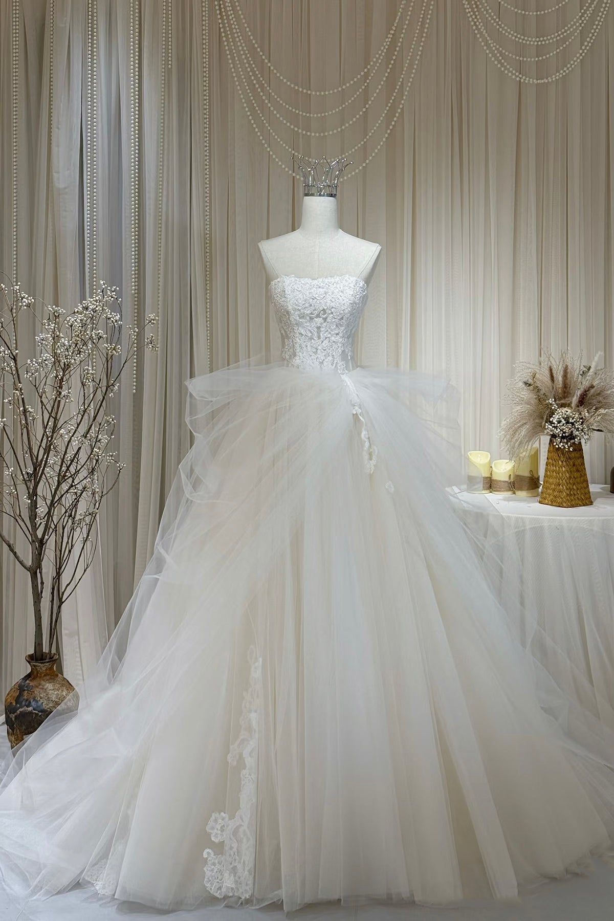 ivory tulle prom dress Luxury Ball Gown Formal with Handmade Lace Bodice – Loveydress feature:Extra Padding