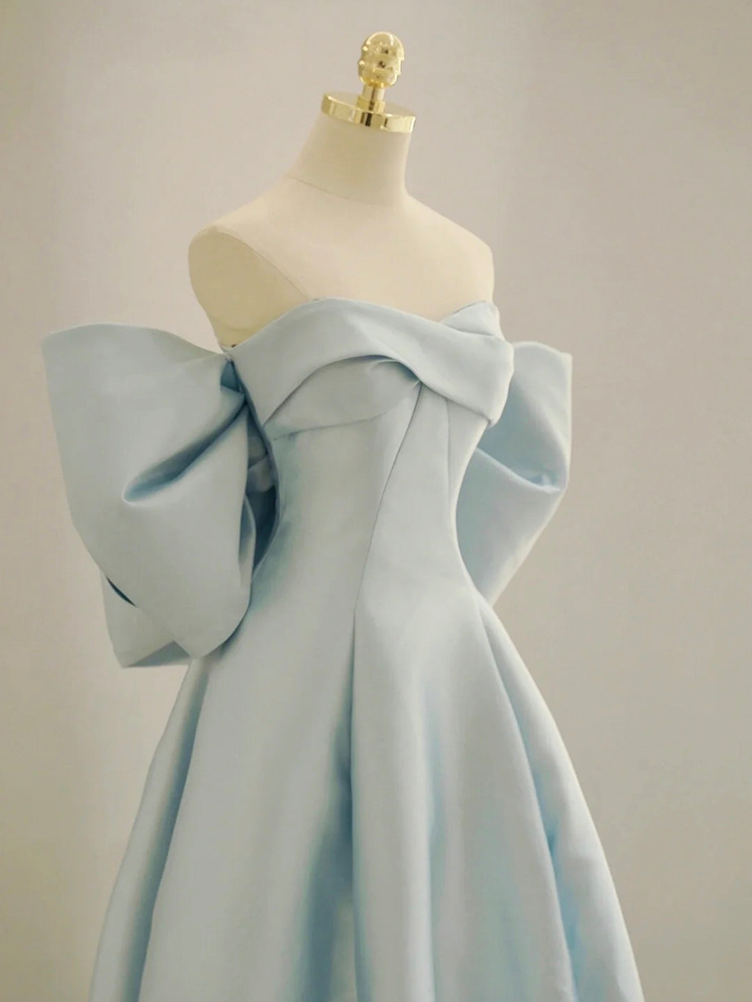 Charming Blue Satin Long Prom Dress with Big Bow, A-Line Sweetheart Ne ...