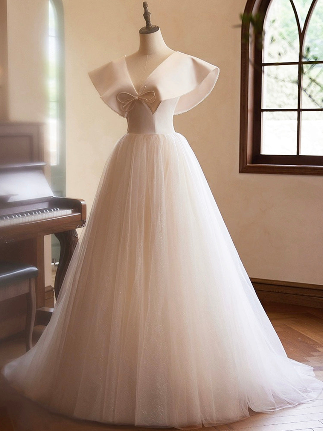 Beautiful Champagne Long Prom Dresses, A-Line Princess V-Neck Bow Sleeveless Backless Formal Dresses US 12 / Champagne Beautiful Champagne Long Prom Dresses, A-Line Princess V-Neck Bow Sleeveless Backless Formal Dresses US 12 / Champagne