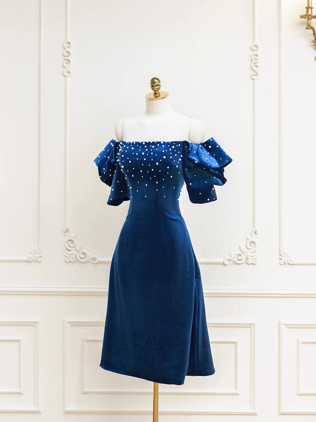 Blue Velvet A-Line Short Prom Dress with Pearls, Off The Shoulder Evening Party Dress US 2 / Blue Blue Velvet A-Line Short Prom Dress with Pearls, Off The Shoulder Evening Party Dress US 2 / Blue