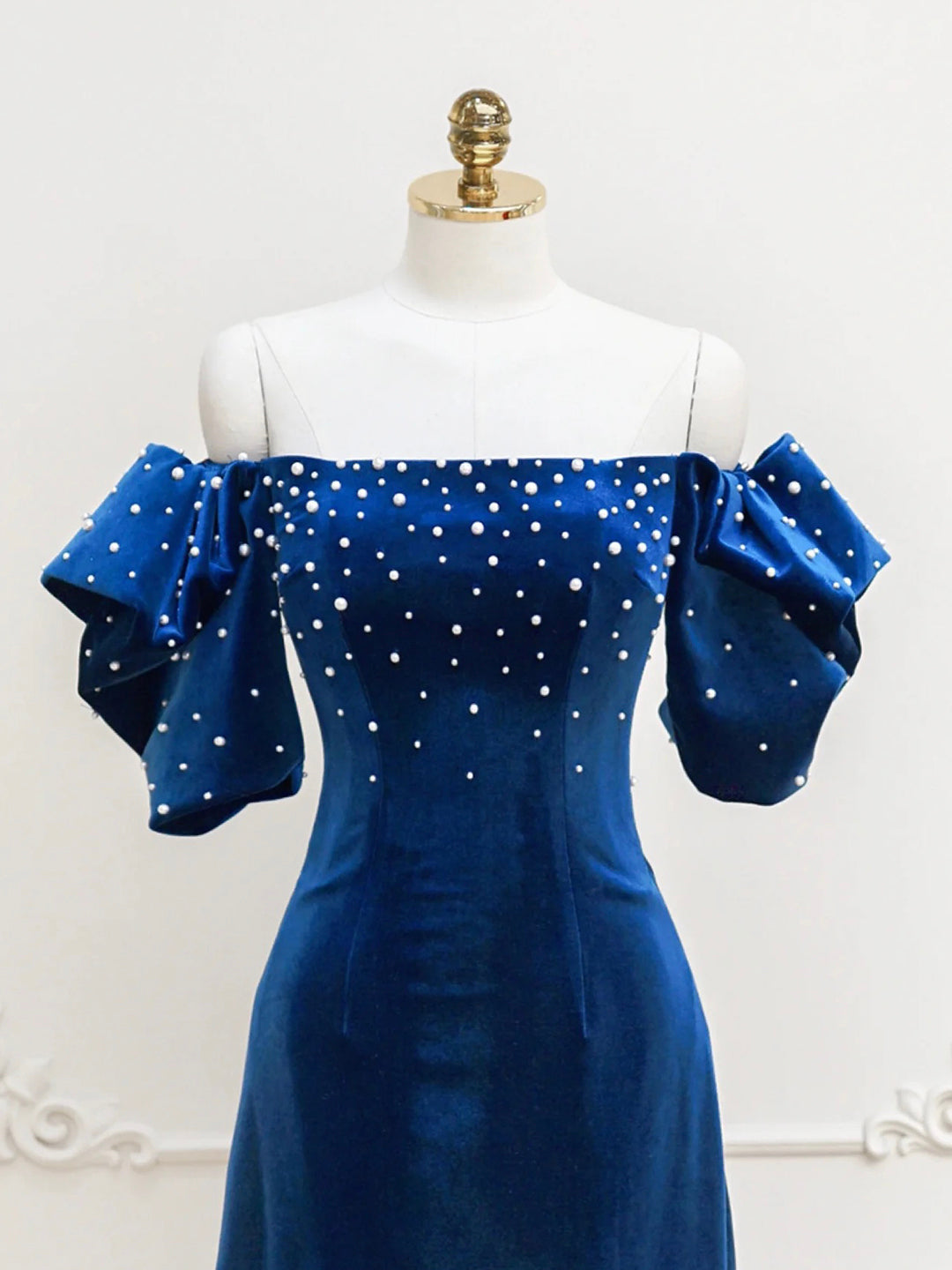 Blue Velvet A-Line Short Prom Dress with Pearls, Off the Shoulder Evening Party Dress US 2 / Blue Blue Velvet A-Line Short Prom Dress with Pearls, Off the Shoulder Evening Party Dress US 2 / Blue