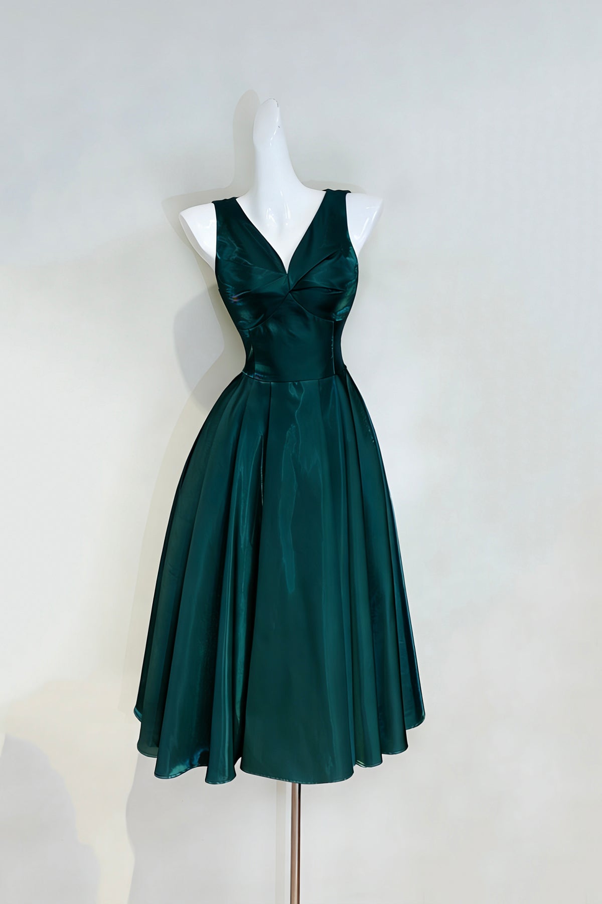 emerald green dress for party Emerald Green Off-Shoulder Tiered Lace Mini Dress – Short Corset Party Dress