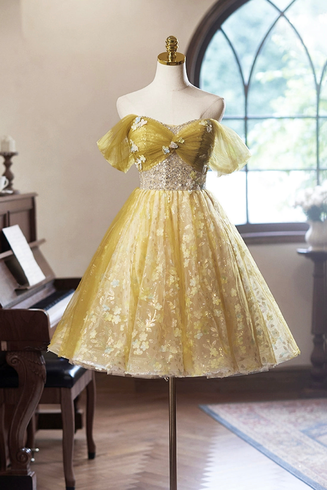 Yellow Floral Tulle Knee Length Prom Dress, Lovely A-Line Off the Shoulder Evening Party Dress US 12 / Yellow Yellow Floral Tulle Knee Length Prom Dress, Lovely A-Line Off the Shoulder Evening Party Dress US 12 / Yellow