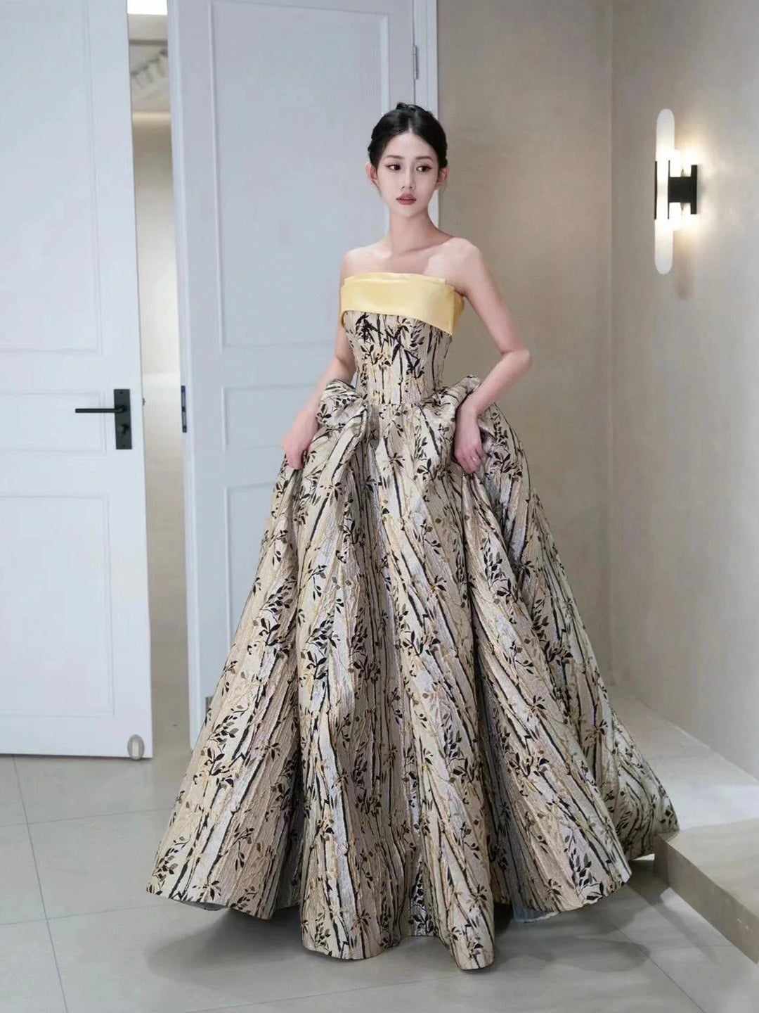 Elegant Printed Pattern Long Prom Dress, A-Line Strapless Evening Party Dress US 14 / Floral Elegant Printed Pattern Long Prom Dress, A-Line Strapless Evening Party Dress US 14 / Floral