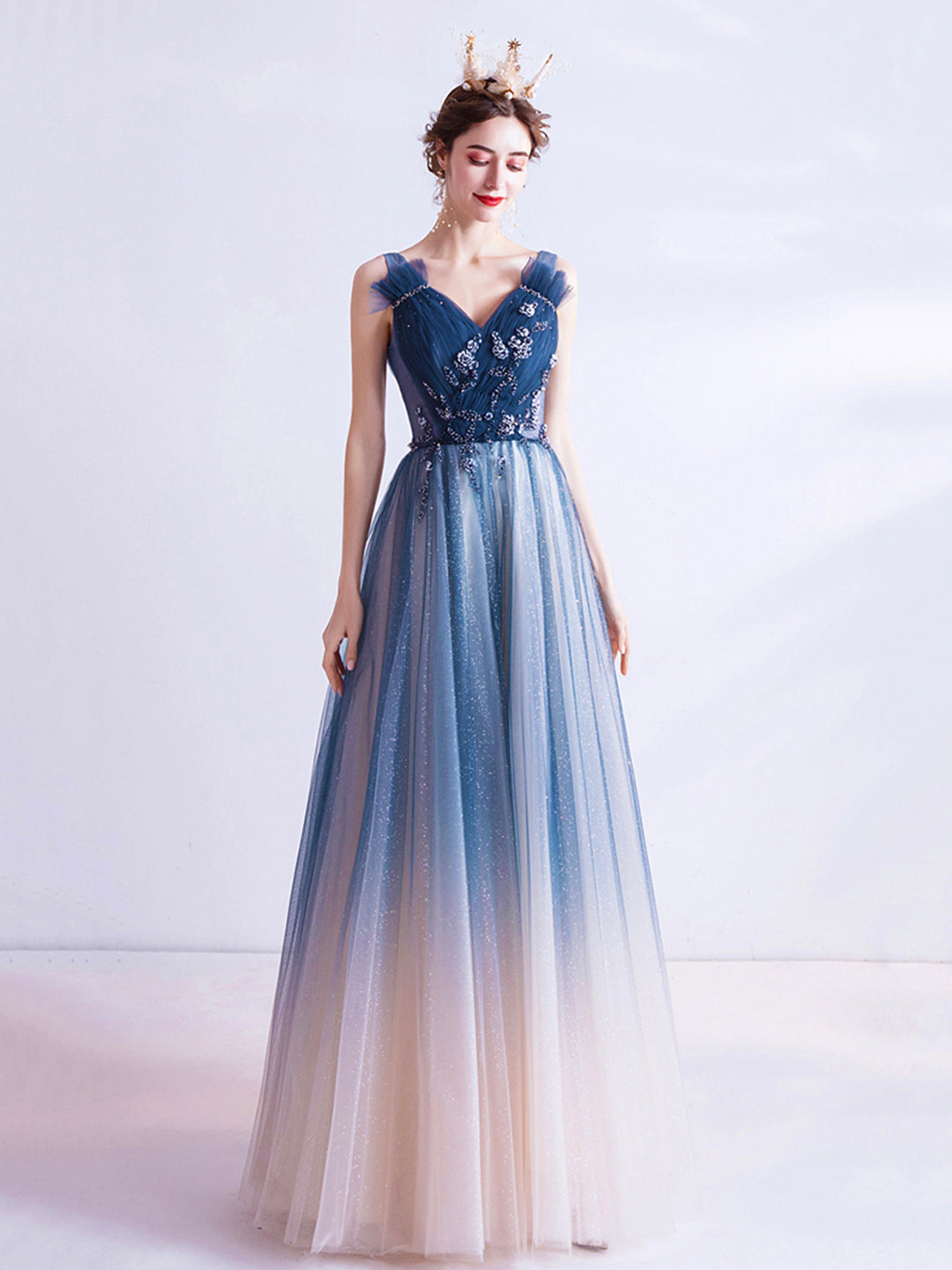 gradient blue dress V Neck Tulle Prom with Beaded, Long A-Line Evening Dress 80 Full Length 136 Black Bodycon MIni turtleneck Women's Size:7.5 Sweetheart neck