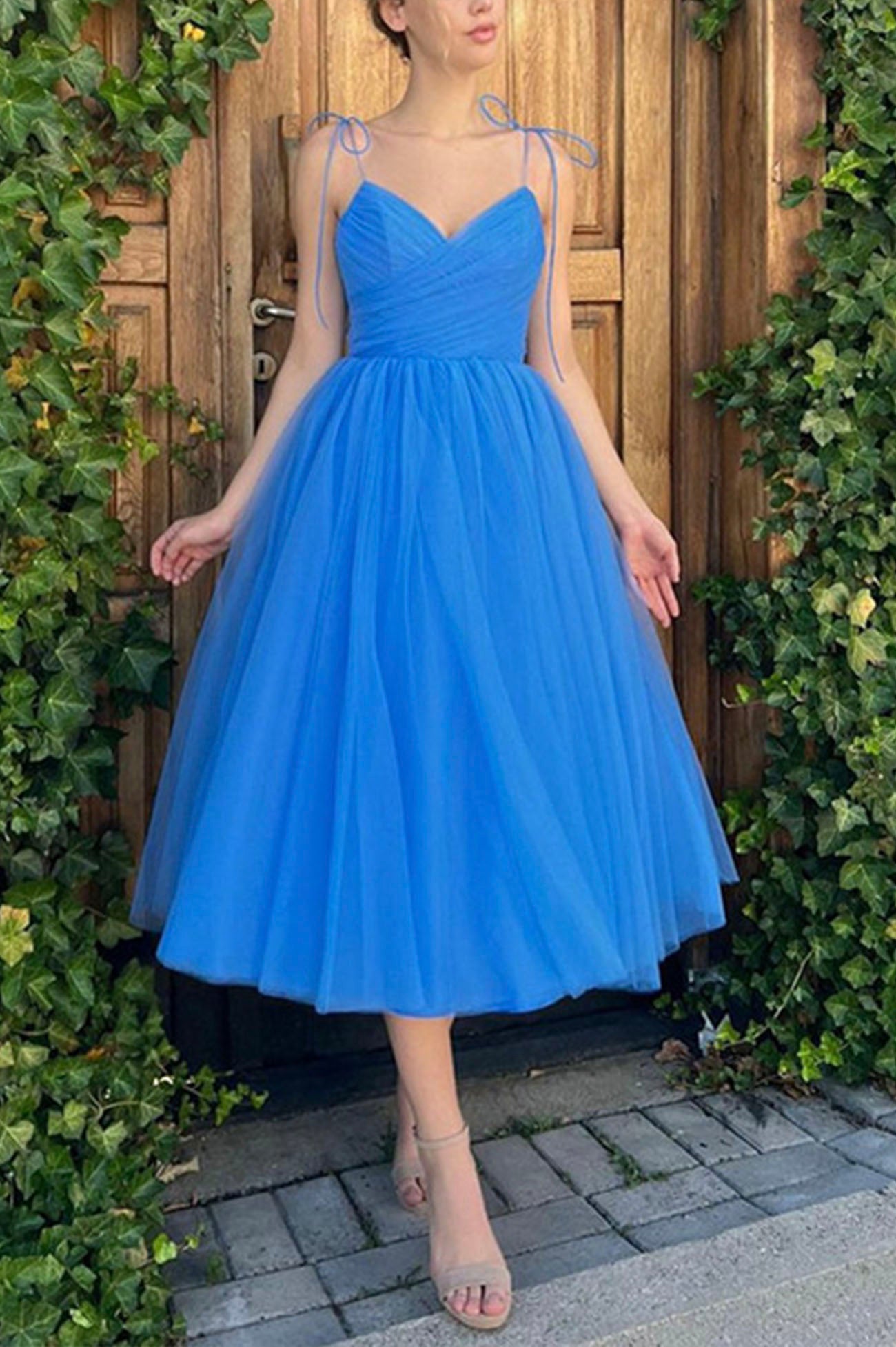Blue V-Neck Tulle Short Prom Dress, Blue A-Line Party Dress US 2 / Blue Blue V-Neck Tulle Short Prom Dress, Blue A-Line Party Dress US 2 / Blue