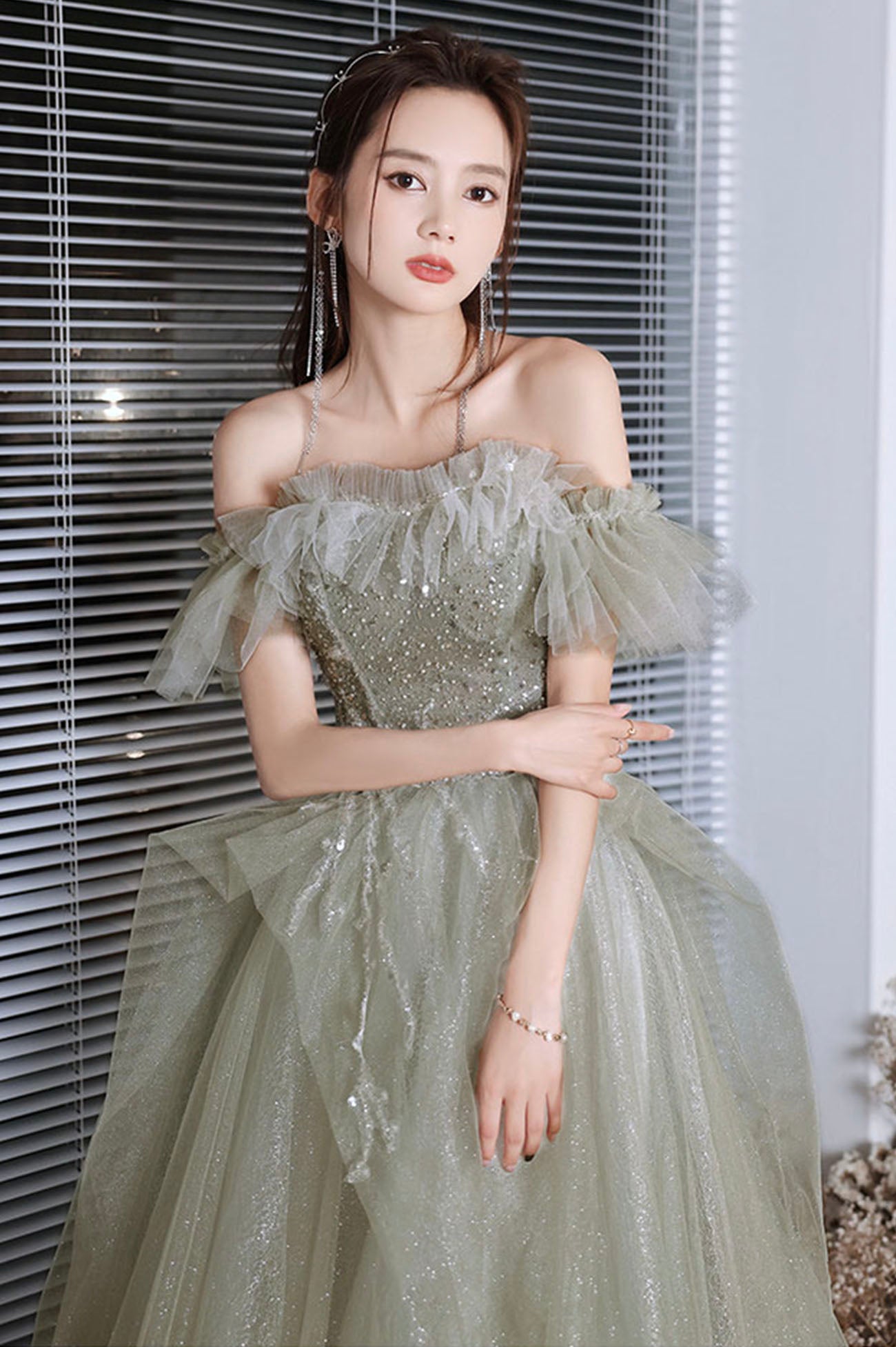 Green Tulle Beaded Long Prom Dress, A-Line Formal Evening Dress US 6 / Picture Color Green Tulle Beaded Long Prom Dress, A-Line Formal Evening Dress US 6 / Picture Color