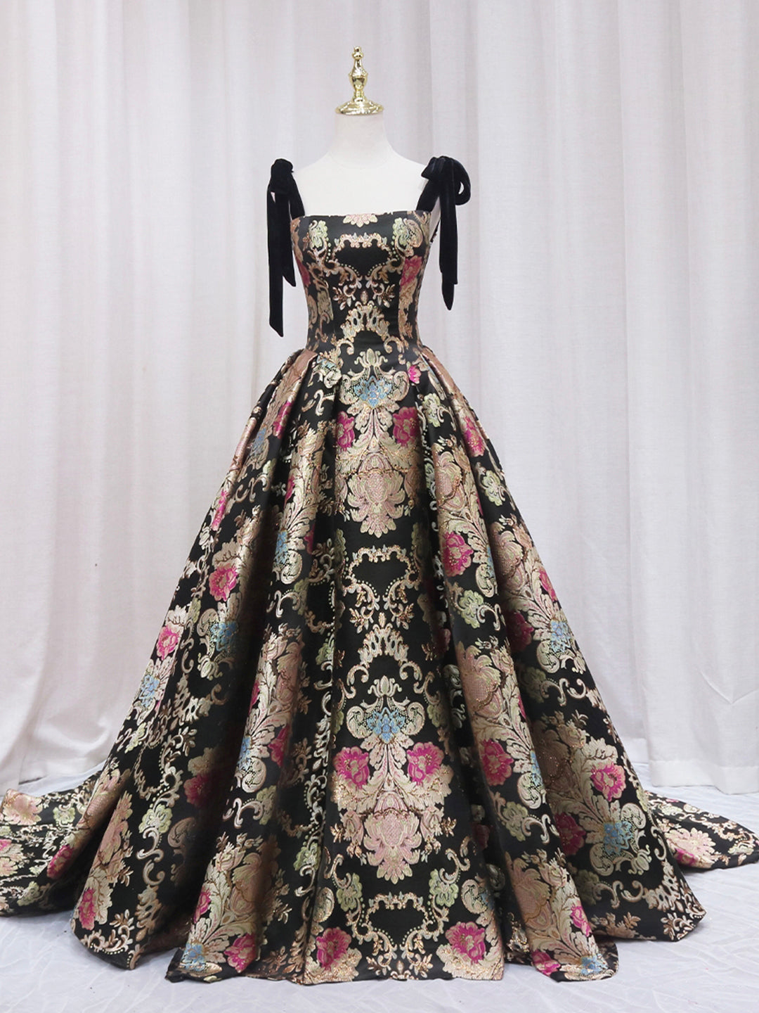Black Floral Floor Length Prom Dress, A-Line Black Evening Dress US 14 / Black Black Floral Floor Length Prom Dress, A-Line Black Evening Dress US 14 / Black